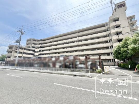  �����O��