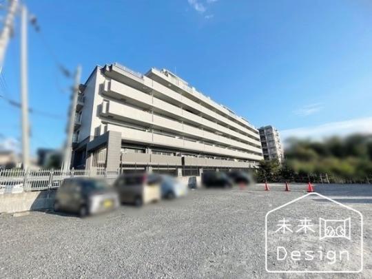  �����O��