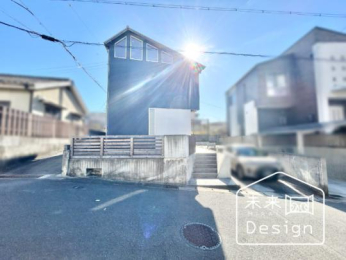  �����O��