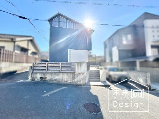  �����O��