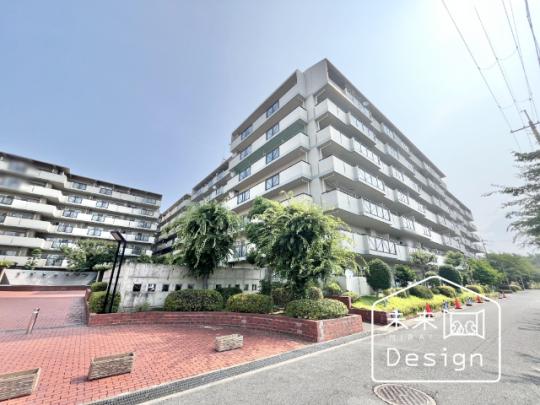  �����O��