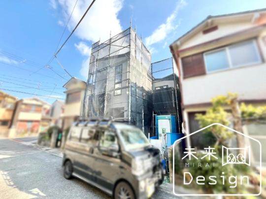  �����O��