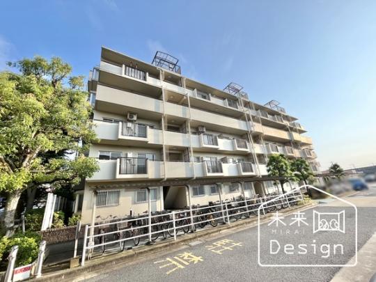  �����O��