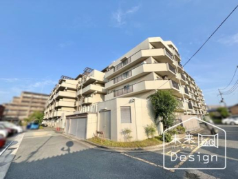  �����O��