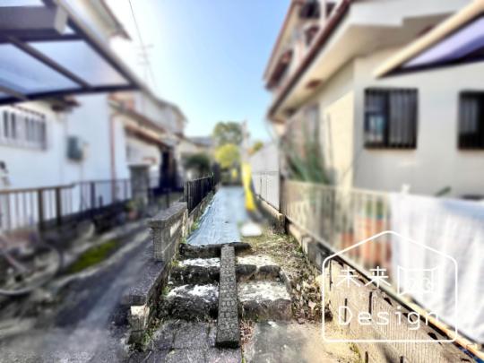  �����O��