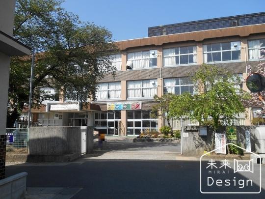  �F���s���ؔ����w�Z:1277m