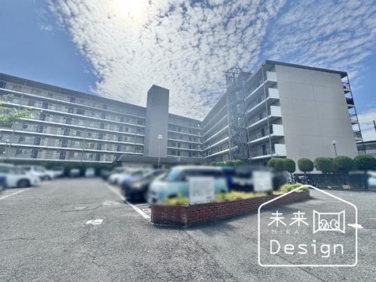  �����O��