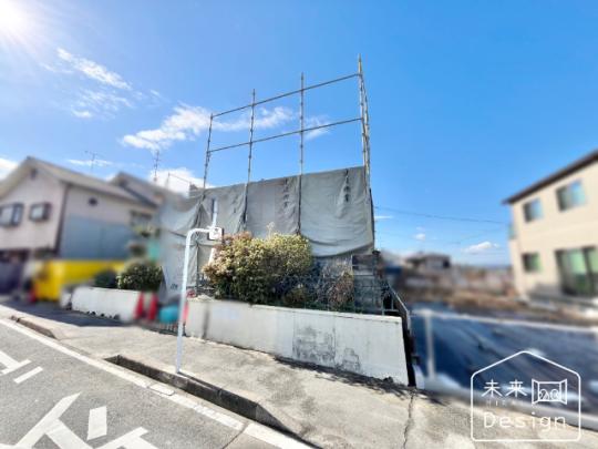  �����O��