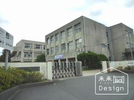  ��z�s���Ð쏬�w�Z:1161m