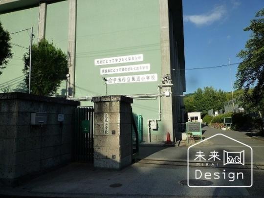  �F���s���p�����w�Z:1030m